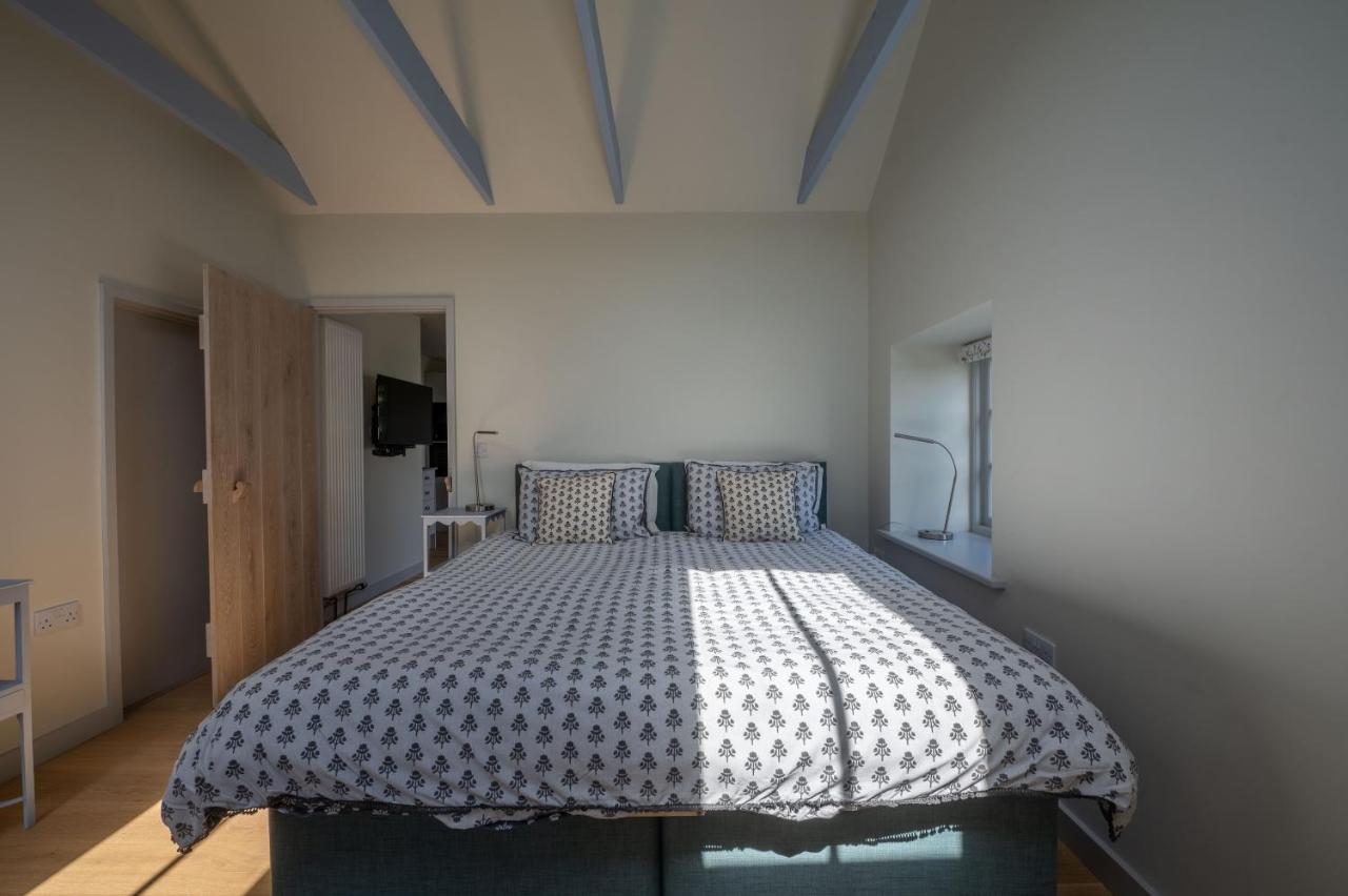 Converted Hay-Loft With Stunning Countryside Views Haverfordwest Exterior photo